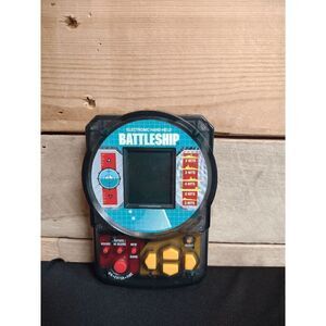 VTG Milton Bradley 1995 Battleship Electronic Handheld Game **UNTESTED**